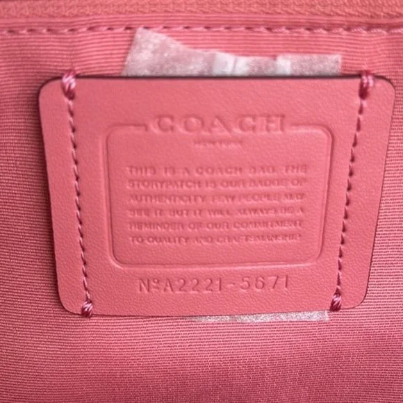 Coach 5671 Court Backpack In Signature Canvas Chalk / Taffy - Picture 10 of 16